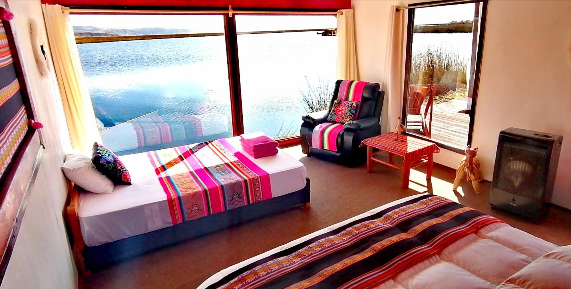 Uros Waliski Lodge Puno Room photo