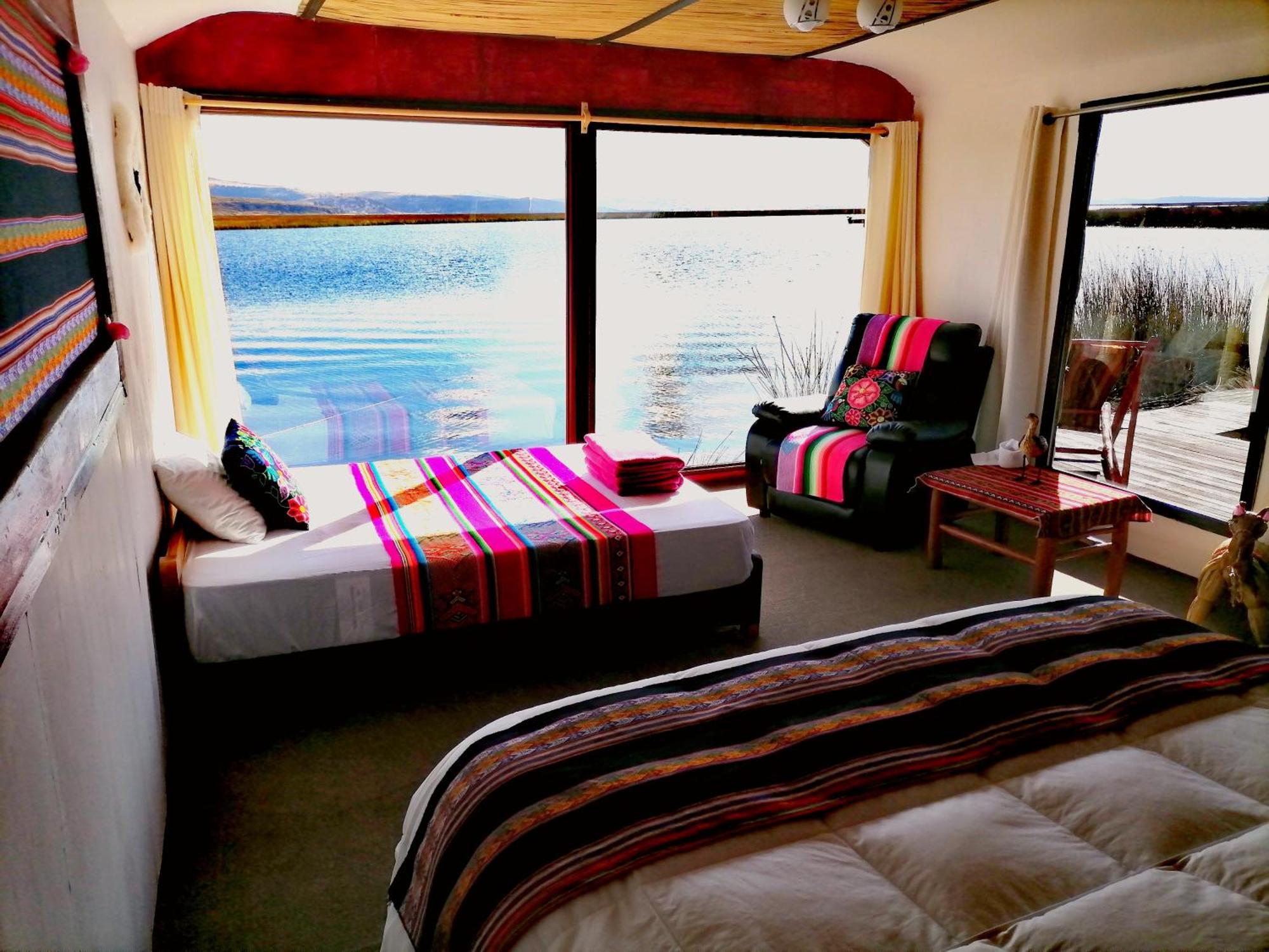 Uros Waliski Lodge Puno Room photo