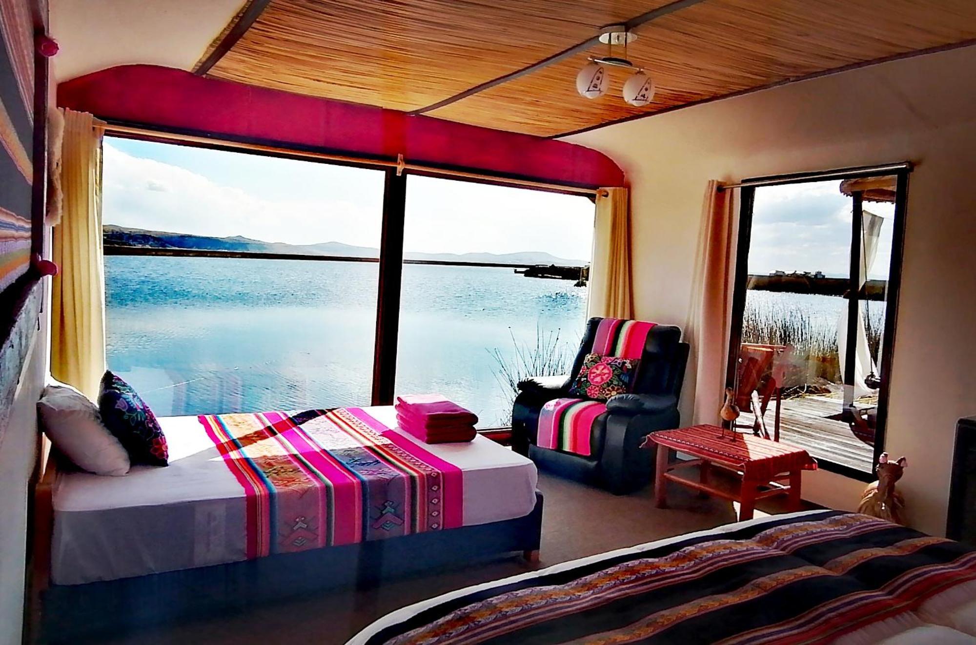Uros Waliski Lodge Puno Room photo