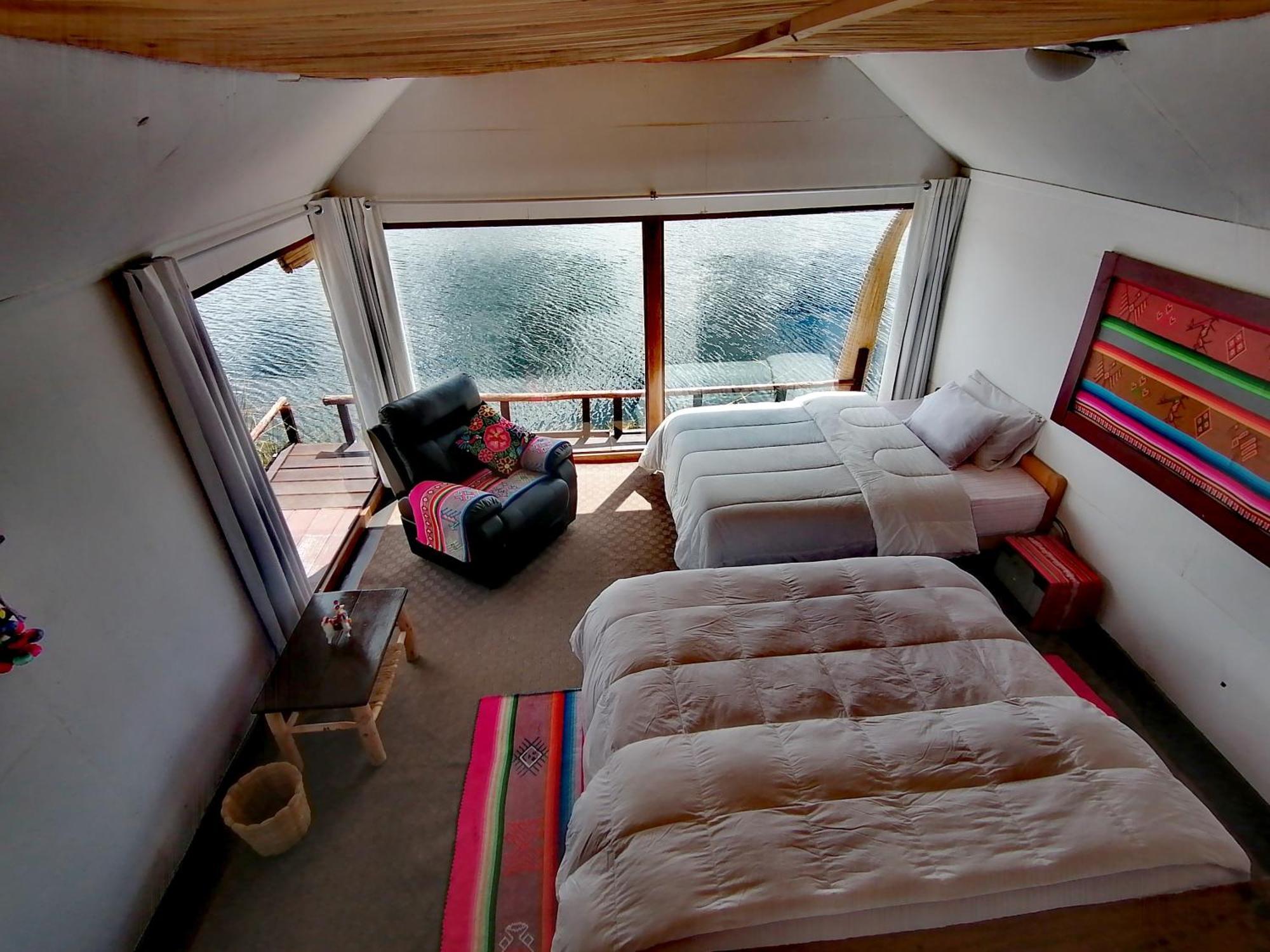 Uros Waliski Lodge Puno Room photo